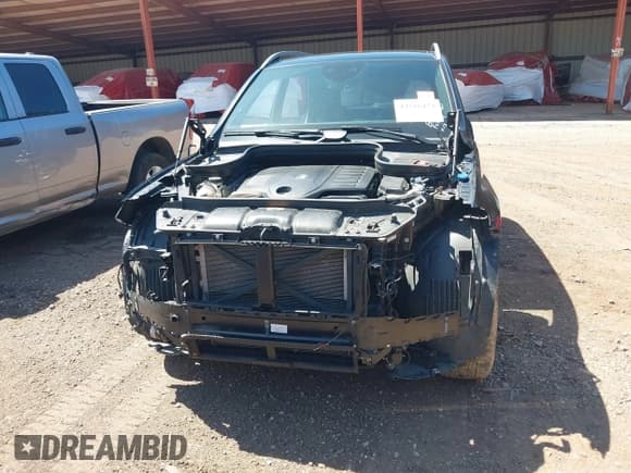 ✅ 2020 Mercedes-Benz GLE 450 • VIN: 4JGFB5KB8LA022919 • Lot: 42516473. Listed on IAAI with 66,800 mi. Free auction sales archive from the USA and detailed vehicle history report at DreamBid. Image 11.