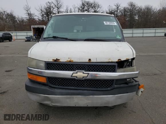 ✅ 2012 Chevrolet Express Passenger 1LT • VIN: 1GAZG1FA6C1175370 • Lot: 48130955. Listed on Copart with 268,170 mi. Free auction sales archive from the USA and detailed vehicle history report at DreamBid. Image 5.