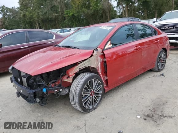 ✅ 2024 Kia Forte GT • VIN: 3KPF44AC6RE700608 • Lot: 89714425. Wystawiony na Copart z przebiegiem 24 796 mil. Bezpłatny archiwum sprzedaży aukcyjnych z USA i szczegółowy raport historii pojazdu na DreamBid. Zdjęcie 1.