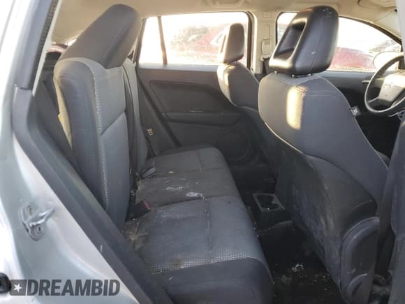 ✅ 2008 Dodge Caliber SXT • VIN: 1B3HB48B78D723988 • Лот: 44711655. Опубликован ранее на Copart с пробегом 197 496 миль. Бесплатный доступ к архиву аукционных продаж из США и подробный отчёт об истории автомобиля на DreamBid. Изображение 11.