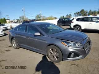2019 Hyundai Sonata Sport z VIN 5NPE34AF1KH815305, wystawiony jako Copart lot #85528625 z przebiegiem 32 571 mil mil oraz Szkoda całkowita • Salvage title. Historia ofert i sprzedaży dostępna na DreamBid. Obrazek 4.