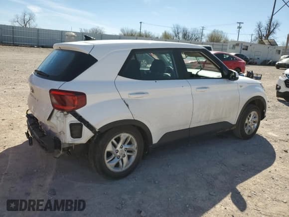 ✅ 2021 Hyundai Venue SE • VIN: KMHRB8A30MU115006 • Lot: 49426725. Listed on Copart with 72,775 mi. Free auction sales archive from the USA and detailed vehicle history report at DreamBid. Image 3.