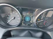 ✅ 2016 Jaguar XF 35t Premium • VIN: SAJBJ4BV8GCY18091 • Lot: 85501725. Wystawiony na Copart z przebiegiem 140 417 mil. Bezpłatny archiwum sprzedaży aukcyjnych z USA i szczegółowy raport historii pojazdu na DreamBid. Zdjęcie 9.