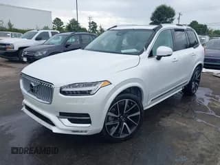✅ 2024 Volvo XC90 Plus Bright Theme • VIN: YV4062PE5R1152579 • Lot: 43406659. Wystawiony na IAAI z przebiegiem 11 804 mil. Bezpłatny archiwum sprzedaży aukcyjnych z USA i szczegółowy raport historii pojazdu na DreamBid. Zdjęcie 2.