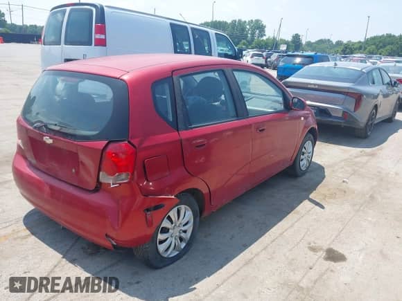 2007 Chevrolet Aveo LS с VIN KL1TD666X7B730276, выставлен на аукционе IAAI как лот 42793527 с пробегом 142 003 миль миль и . История ставок и продаж доступна на DreamBid. Изображение 4.