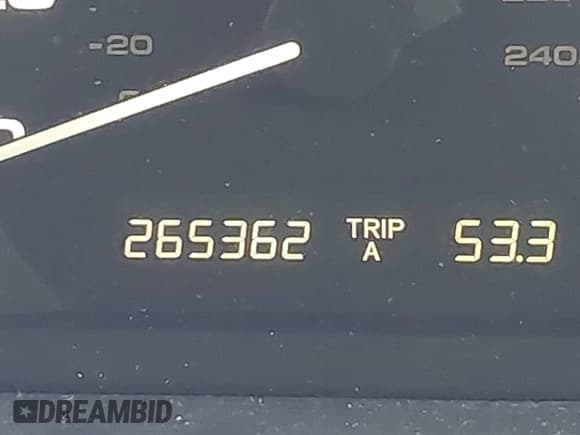 ✅ 2006 Honda Accord EX-L • VIN: 1HGCM668X6A020276 • Lot: 43699515. Listed on IAAI with 265,362 mi. Free auction sales archive from the USA and detailed vehicle history report at DreamBid. Image 7.