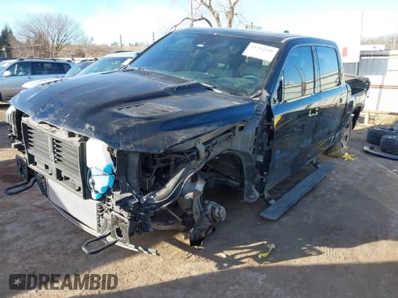 2023 Ram 1500 Limited с VIN 1C6SRFHMXPN504441, выставлен на аукционе IAAI как лот 41384101 с пробегом 21 601 миль миль и . История ставок и продаж доступна на DreamBid. Изображение 18.