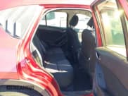 ✅ 2013 Mazda CX-5 Sport • VIN: JM3KE2BE0D0150332 • Lot: 43334726. Wystawiony na IAAI z przebiegiem 123 818 mil. Bezpłatny archiwum sprzedaży aukcyjnych z USA i szczegółowy raport historii pojazdu na DreamBid. Zdjęcie 8.