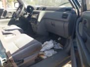 ✅ 1998 Honda CR-V LX • VIN: JHLRD1842WC042513 • Лот: 42742497. Опубликован ранее на IAAI с пробегом 218 587 миль. Бесплатный доступ к архиву аукционных продаж из США и подробный отчёт об истории автомобиля на DreamBid. Изображение 5.