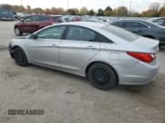 ✅ 2011 Hyundai Sonata GLS • VIN: 5NPEB4AC8BH032071 • Lot: 77224774. Listed on Copart with 264,216 mi. Free auction sales archive from the USA and detailed vehicle history report at DreamBid. Image 2.