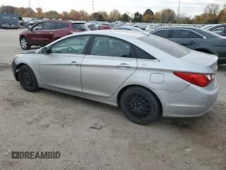✅ 2011 Hyundai Sonata GLS • VIN: 5NPEB4AC8BH032071 • Lot: 77224774. Listed on Copart with 264,216 mi. Free auction sales archive from the USA and detailed vehicle history report at DreamBid. Image 2.