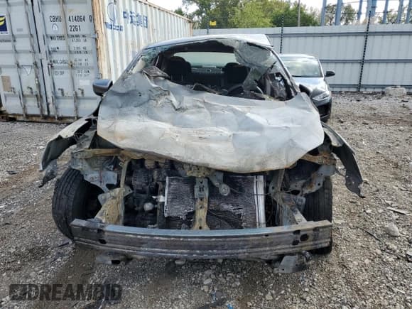 ✅ 2017 Nissan Sentra S • VIN: 3N1AB7AP5HY329171 • Lot: 82475525. Wystawiony na Copart z przebiegiem Nie podano. Bezpłatny archiwum sprzedaży aukcyjnych z USA i szczegółowy raport historii pojazdu na DreamBid. Zdjęcie 5.