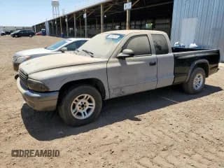 ✅ 2002 Dodge Dakota • VIN: 1B7GL12X52S692382 • Lot: 66527585. Wystawiony na Copart z przebiegiem 146 716 mil. Bezpłatny archiwum sprzedaży aukcyjnych z USA i szczegółowy raport historii pojazdu na DreamBid. Zdjęcie 1.