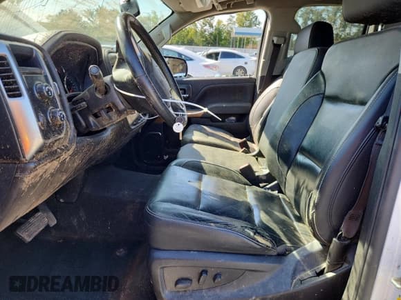 ✅ 2018 Chevrolet Silverado 1500 LTZ • VIN: 1GCVKSEC0JZ232870 • Lot: 80343105. Wystawiony na Copart z przebiegiem 96 927 mil. Bezpłatny archiwum sprzedaży aukcyjnych z USA i szczegółowy raport historii pojazdu na DreamBid. Zdjęcie 7.