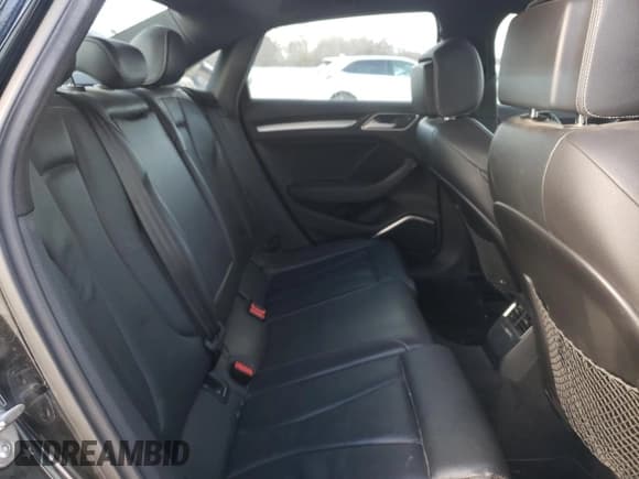 ✅ 2015 Audi S3 Premium Plus • VIN: WAUBFGFF6F1133812 • Лот: 41711833. Опубликован ранее на Copart с пробегом 108 301 миль. Бесплатный доступ к архиву аукционных продаж из США и подробный отчёт об истории автомобиля на DreamBid. Изображение 10.