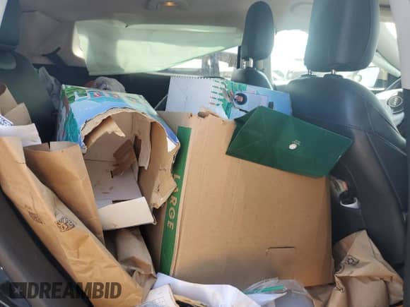 2018 Jeep Compass Limited z VIN 3C4NJDCB6JT365553, wystawiony jako Copart lot #69211095 z przebiegiem 67 121 mil mil oraz Szkoda całkowita • Salvage title. Historia ofert i sprzedaży dostępna na DreamBid. Obrazek 10.