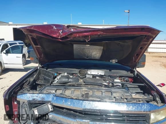 ✅ 2017 Chevrolet Silverado 2500HD LT • VIN: 1GC1KVEY6HF149323 • Lot: 43544222. Listed on IAAI with Not provided. Free auction sales archive from the USA and detailed vehicle history report at DreamBid. Image 10.