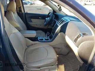 ✅ 2012 GMC Acadia SLT1 • VIN: 1GKKRRED0CJ261811 • Lot: 43818104. Wystawiony na IAAI z przebiegiem 181 409 mil. Bezpłatny archiwum sprzedaży aukcyjnych z USA i szczegółowy raport historii pojazdu na DreamBid. Zdjęcie 5.