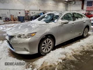 ✅ 2014 Lexus ES 300h • VIN: JTHBW1GG7E2045205 • Lot: 95989685. Wystawiony na Copart z przebiegiem 198 886 mil. Bezpłatny archiwum sprzedaży aukcyjnych z USA i szczegółowy raport historii pojazdu na DreamBid. Zdjęcie 1.