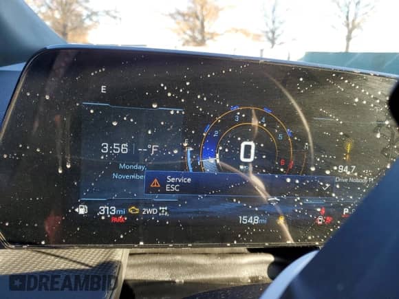 ✅ 2026 Chevrolet Equinox AWD LT • VIN: 3GNAXPEGXTL250522 • Lot: 90677165. Listed on Copart with 1,548 mi. Free auction sales archive from the USA and detailed vehicle history report at DreamBid. Image 9.