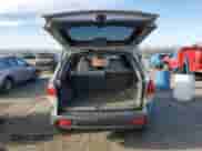 2005 Hyundai Santa Fe GLS z VIN KM8SC73E85U968620, wystawiony jako Copart lot #83382614 z przebiegiem 161 126 mil mil oraz Szkoda całkowita • Salvage title. Historia ofert i sprzedaży dostępna na DreamBid. Obrazek 6.