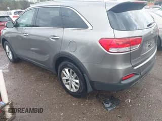 ✅ 2017 Kia Sorento LX • VIN: 5XYPG4A35HG209086 • Лот: 43792632. Опубликован ранее на IAAI с пробегом 145 529 миль. Бесплатный доступ к архиву аукционных продаж из США и подробный отчёт об истории автомобиля на DreamBid. Изображение 3.