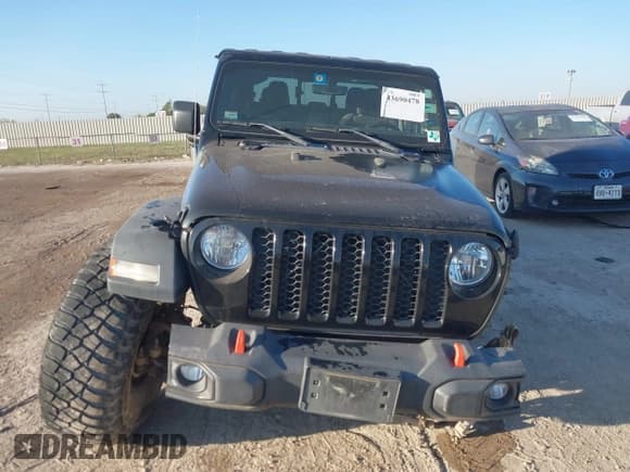 ✅ 2020 Jeep Gladiator Sport S • VIN: 1C6HJTAG6LL215048 • Lot: 43690478. Wystawiony na IAAI z przebiegiem 49 119 mil. Bezpłatny archiwum sprzedaży aukcyjnych z USA i szczegółowy raport historii pojazdu na DreamBid. Zdjęcie 13.