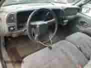 1999 Chevrolet Silverado 1500 с VIN 1GCEK19R6XR136842, выставлен на аукционе Copart как лот 60829245 с пробегом 232 647 миль миль и Чистый • Clean title. История ставок и продаж доступна на DreamBid. Изображение 8.