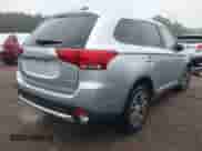 2017 Mitsubishi Outlander ES с VIN JA4AZ2A35HZ017490, выставлен на аукционе IAAI как лот 43471328 с пробегом 127 699 миль миль и . История ставок и продаж доступна на DreamBid. Изображение 4.