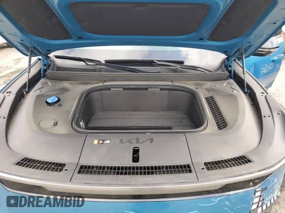 ✅ 2024 Kia EV9 GT-Line • VIN: KNDAEFS57R6022914 • Lot: 59159475. Wystawiony na Copart z przebiegiem 26 762 mil. Bezpłatny archiwum sprzedaży aukcyjnych z USA i szczegółowy raport historii pojazdu na DreamBid. Zdjęcie 12.