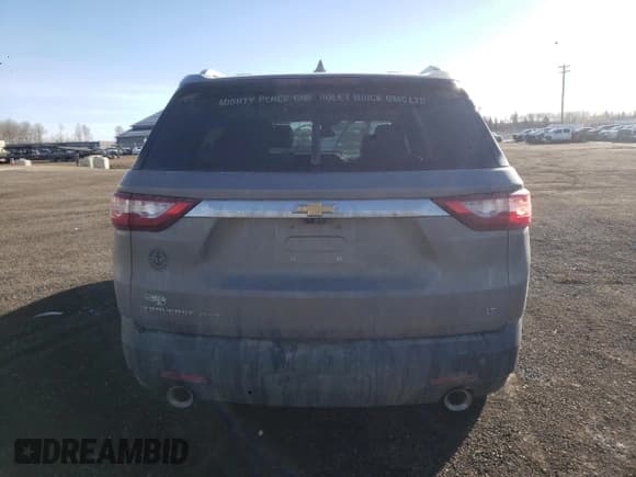 ✅ 2018 Chevrolet Traverse LT • VIN: 1GNEVHKW4JJ131782 • Lot: 46813984. Wystawiony na Copart z przebiegiem 94 668 mil. Bezpłatny archiwum sprzedaży aukcyjnych z USA i szczegółowy raport historii pojazdu na DreamBid. Zdjęcie 6.