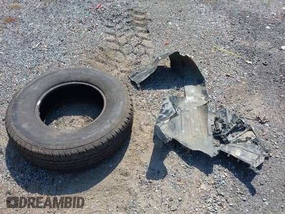 2003 Chevrolet Silverado 1500HD LS with VIN 1GCGK13U13F120419, listed as a IAAI auction lot 43250986 with 201,013 mi miles and . Bid and sale history available at DreamBid. Image 12.