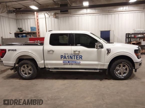 ✅ 2024 Ford F-150 XLT • VIN: 1FTFW3L84RKE63305 • Lot: 43008488. Wystawiony na IAAI z przebiegiem 12 973 mil. Bezpłatny archiwum sprzedaży aukcyjnych z USA i szczegółowy raport historii pojazdu na DreamBid. Zdjęcie 13.