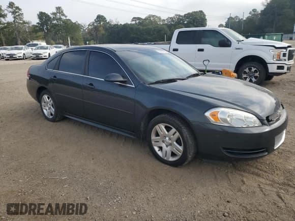 ✅ 2014 Chevrolet Impala LT • VIN: 2G1WB5E37E1184832 • Lot: 87480965. Wystawiony na Copart z przebiegiem 162 178 mil. Bezpłatny archiwum sprzedaży aukcyjnych z USA i szczegółowy raport historii pojazdu na DreamBid. Zdjęcie 4.