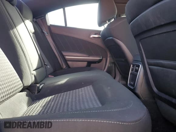 ✅ 2019 Dodge Charger Scat Pack • VIN: 2C3CDXGJ3KH756885 • Лот: 87224055. Опубликован ранее на Copart с пробегом 48 604 миль. Бесплатный доступ к архиву аукционных продаж из США и подробный отчёт об истории автомобиля на DreamBid. Изображение 10.