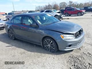 ✅ 2016 Volkswagen Jetta Sport • VIN: 3VWD17AJXGM302382 • Lot: 41441854. Listed on IAAI with 131,569 mi. Free auction sales archive from the USA and detailed vehicle history report at DreamBid. Image 1.