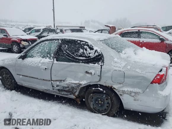 ✅ 2002 Honda Civic EX • VIN: 2HGES26712H604494 • Лот: 43911445. Опубликован ранее на IAAI с пробегом 223 024 миль. Бесплатный доступ к архиву аукционных продаж из США и подробный отчёт об истории автомобиля на DreamBid. Изображение 6.