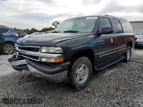 ✅ 2003 Chevrolet Suburban LS • VIN: 3GNFK16Z63G327977 • Лот: 63325005. Опубликован ранее на Copart с пробегом Не указан. Бесплатный доступ к архиву аукционных продаж из США и подробный отчёт об истории автомобиля на DreamBid. Изображение 1.