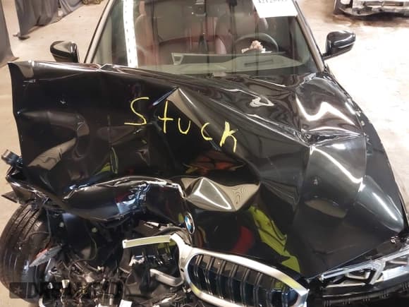 ✅ 2025 BMW 3 Series 330i xDrive • VIN: 3MW89CW08S8F24309 • Lot: 42125993. Wystawiony na IAAI z przebiegiem 457 mil. Bezpłatny archiwum sprzedaży aukcyjnych z USA i szczegółowy raport historii pojazdu na DreamBid. Zdjęcie 10.