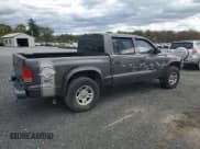 ✅ 2003 Dodge Dakota Sport • VIN: 1D7HG38N13S251978 • Lot: 75883674. Wystawiony na Copart z przebiegiem 172 642 mil. Bezpłatny archiwum sprzedaży aukcyjnych z USA i szczegółowy raport historii pojazdu na DreamBid. Zdjęcie 3.