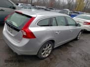 ✅ 2016 Volvo V60 T5 Drive-E Premier • VIN: YV140MEK5G1301414 • Lot: 93831515. Wystawiony na Copart z przebiegiem 126 599 mil. Bezpłatny archiwum sprzedaży aukcyjnych z USA i szczegółowy raport historii pojazdu na DreamBid. Zdjęcie 3.