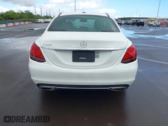 ✅ 2021 Mercedes-Benz C 300 • VIN: W1KWF8DB4MR648063 • Лот: 41617613. Опубликован ранее на IAAI с пробегом 30 054 миль. Бесплатный доступ к архиву аукционных продаж из США и подробный отчёт об истории автомобиля на DreamBid. Изображение 16.
