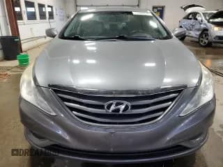 ✅ 2012 Hyundai Sonata GLS • VIN: 5NPEB4AC1CH310293 • Lot: 73098894. Listed on Copart with 292,123 mi. Free auction sales archive from the USA and detailed vehicle history report at DreamBid. Image 5.