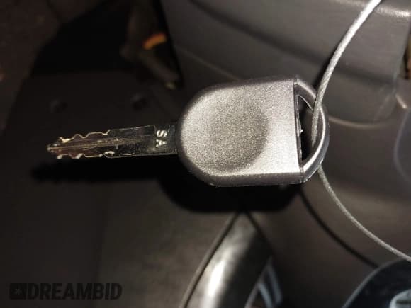 ✅ 2005 Mazda Tribute S • VIN: 4F2CZ96125KM51790 • Lot: 43764842. Listed on IAAI with 181,126 mi. Free auction sales archive from the USA and detailed vehicle history report at DreamBid. Image 11.