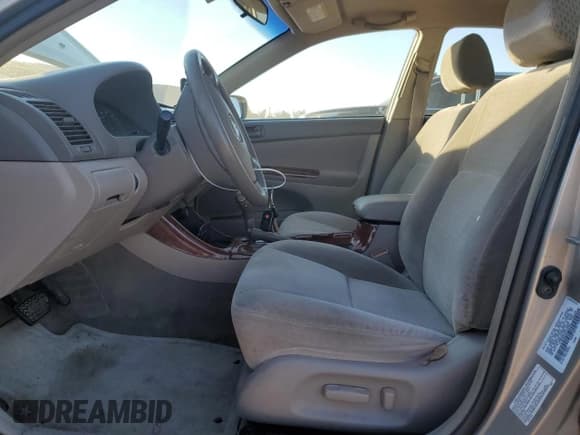 ✅ 2003 Toyota Camry LE • VIN: 4T1BE32K43U742632 • Lot: 90951775. Listed on Copart with 119,981 mi. Free auction sales archive from the USA and detailed vehicle history report at DreamBid. Image 7.