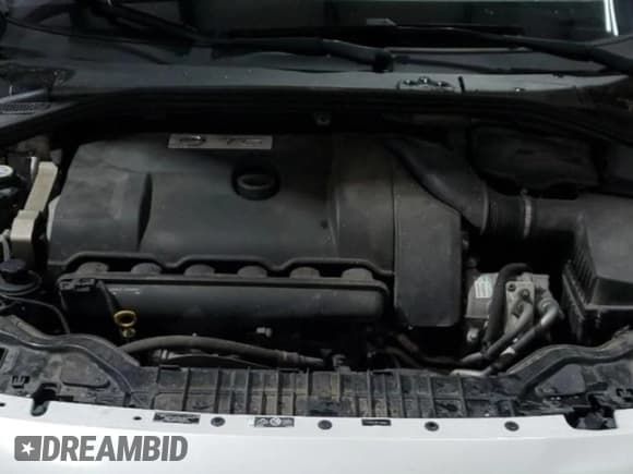 ✅ 2015 Volvo S60 T6 R-Design Platinum • VIN: YV1902TH2F1299928 • Лот: 56320405. Опубликован ранее на Copart с пробегом 170 209 миль. Бесплатный доступ к архиву аукционных продаж из США и подробный отчёт об истории автомобиля на DreamBid. Изображение 11.