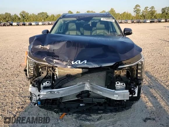 ✅ 2025 Kia Sorento S • VIN: 5XYRL4JC7SG336157 • Lot: 67906935. Wystawiony na Copart z przebiegiem 9 311 mil. Bezpłatny archiwum sprzedaży aukcyjnych z USA i szczegółowy raport historii pojazdu na DreamBid. Zdjęcie 15.