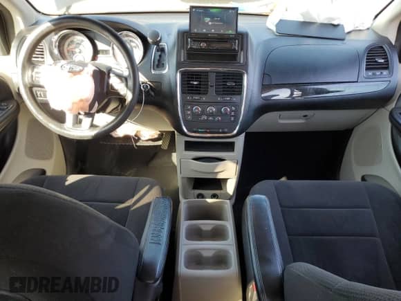 2013 Dodge Grand Caravan SE с VIN 2C4RDGBG3DR652637, выставлен на аукционе Copart как лот 84430715 с пробегом 183 130 миль миль и Списание • Salvage title. История ставок и продаж доступна на DreamBid. Изображение 8.