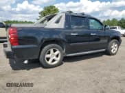 ✅ 2008 Chevrolet Avalanche LS • VIN: 3GNFK12378G146945 • Лот: 71687065. Опубликован ранее на Copart с пробегом 317 391 миль. Бесплатный доступ к архиву аукционных продаж из США и подробный отчёт об истории автомобиля на DreamBid. Изображение 3.