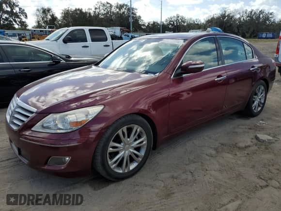 2011 Hyundai Genesis z VIN KMHGC4DEXBU121726, wystawiony jako Copart lot #78020774 z przebiegiem 129 620 mil mil oraz Nie do naprawy • Non repairable. Historia ofert i sprzedaży dostępna na DreamBid. Obrazek 1.